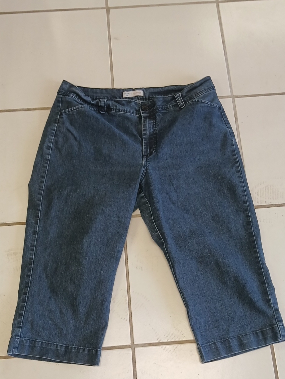 Lee Women's Dark Blue Cropped Denim Capris